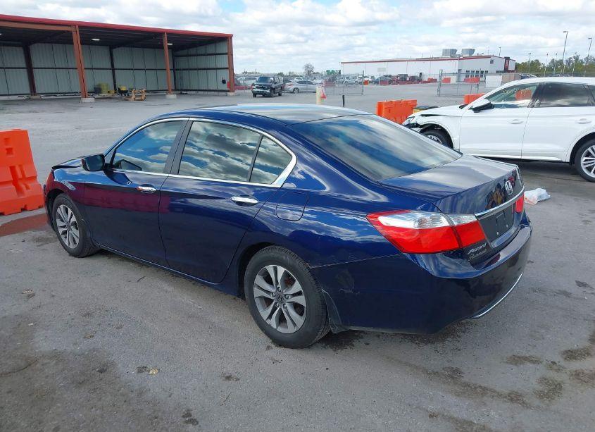 Photo 3 of 2015 Honda Accord LX (VIN 1HGCR2F33FA001776)