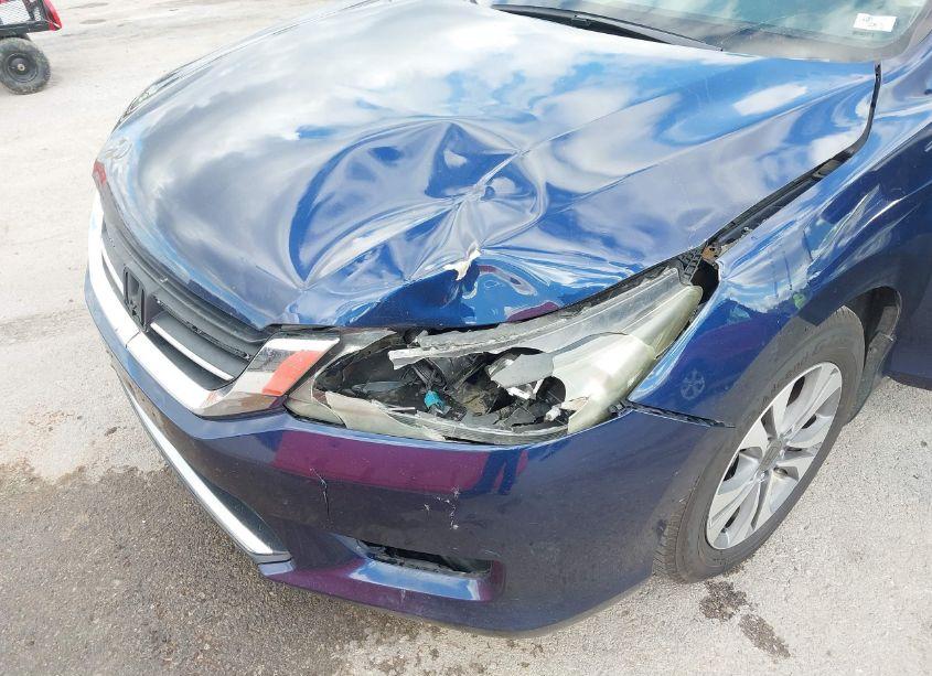 Photo 6 of 2015 Honda Accord LX (VIN 1HGCR2F33FA001776)