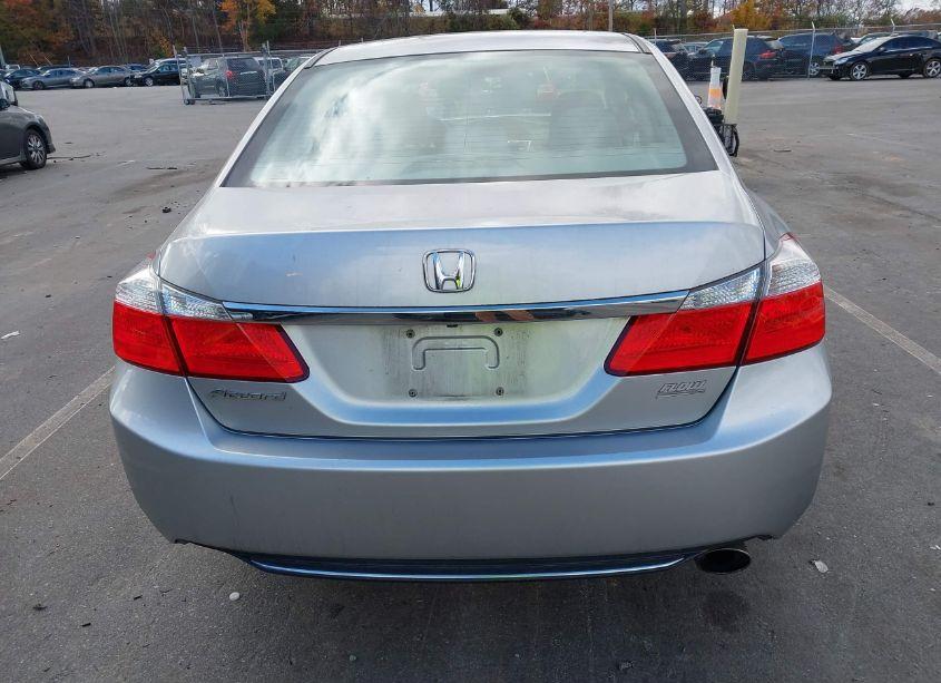 Photo 16 of 2015 Honda Accord LX (VIN 1HGCR2F33FA010011)