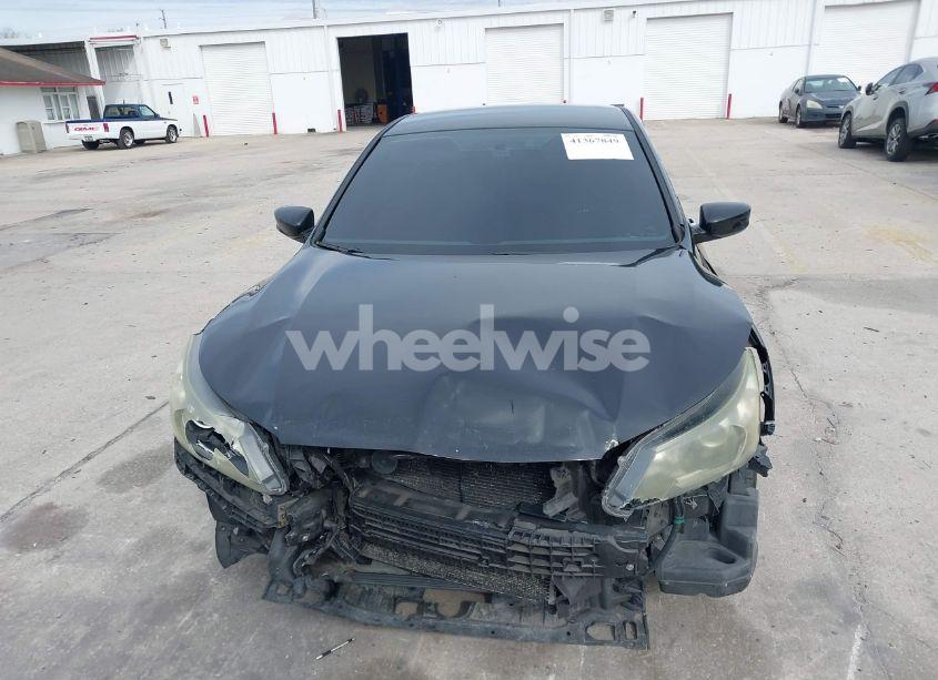 Photo 12 of 2015 Honda Accord LX (VIN 1HGCR2F33FA019775)