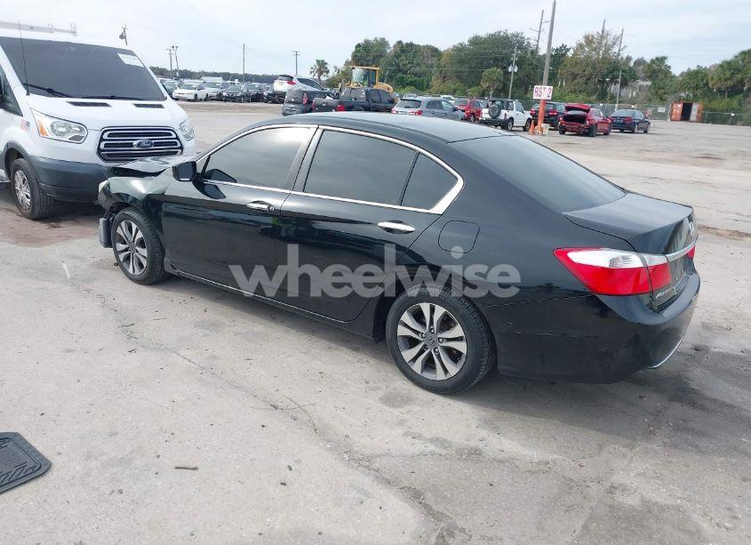 Photo 3 of 2015 Honda Accord LX (VIN 1HGCR2F33FA019775)