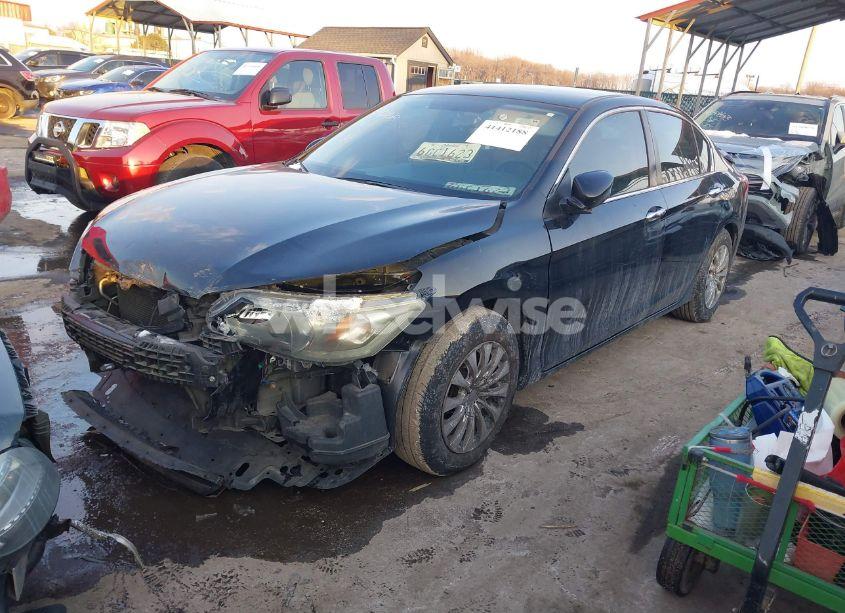 Photo 2 of 2015 Honda Accord LX (VIN 1HGCR2F33FA019808)