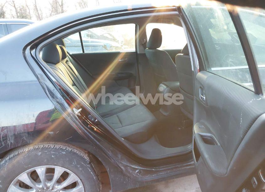 Photo 8 of 2015 Honda Accord LX (VIN 1HGCR2F33FA019808)