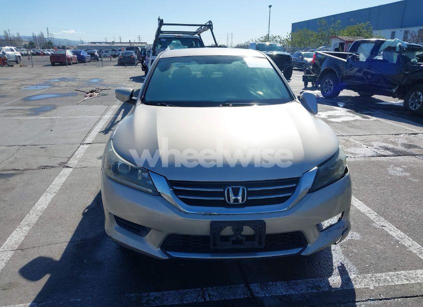 Photo 11 of 2015 Honda Accord LX (VIN 1HGCR2F33FA076039)