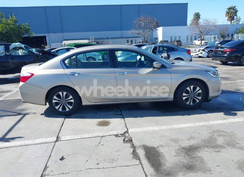 Photo 12 of 2015 Honda Accord LX (VIN 1HGCR2F33FA076039)