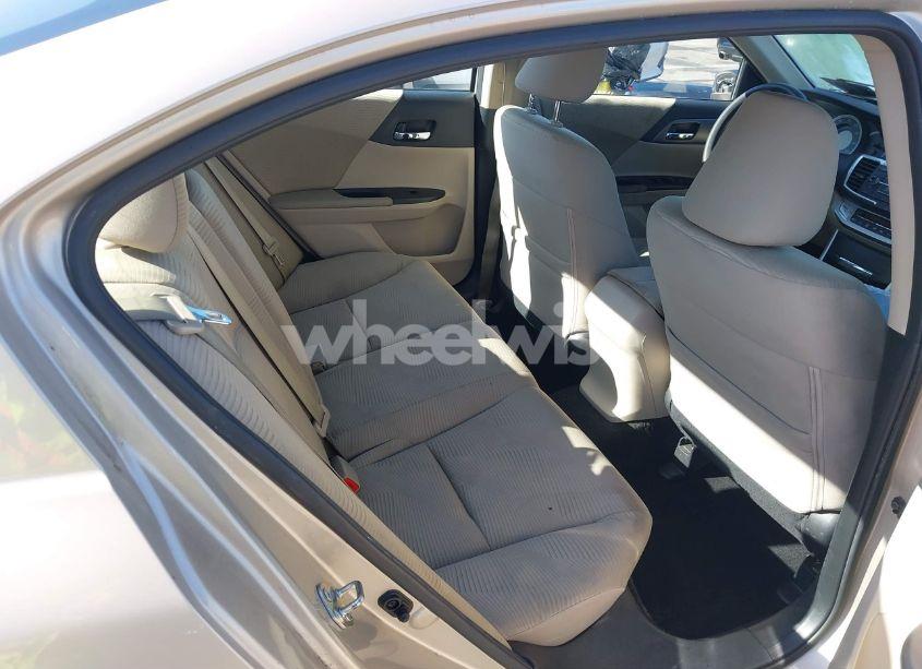 Photo 8 of 2015 Honda Accord LX (VIN 1HGCR2F33FA076039)