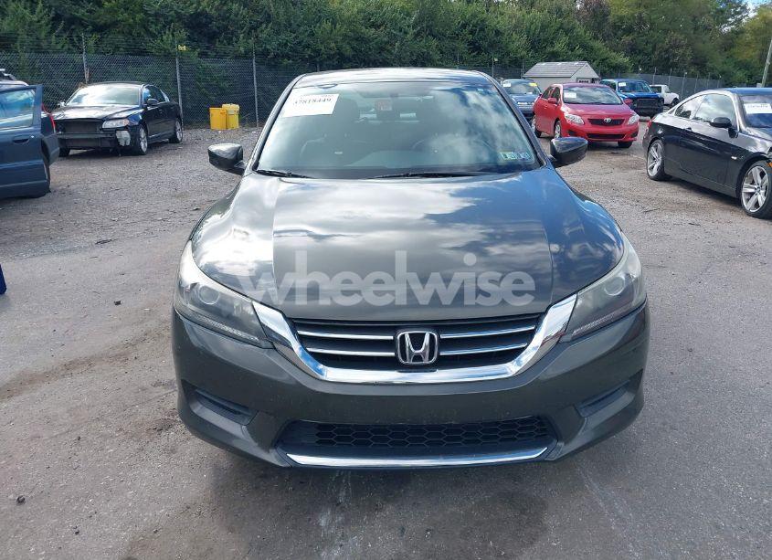 Photo 12 of 2015 Honda Accord LX (VIN 1HGCR2F33FA110495)