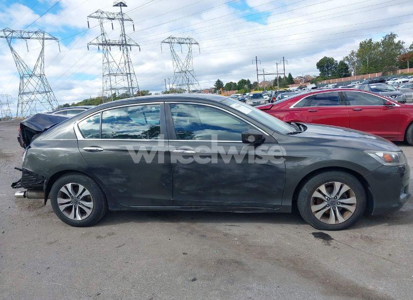 Photo 13 of 2015 Honda Accord LX (VIN 1HGCR2F33FA110495)