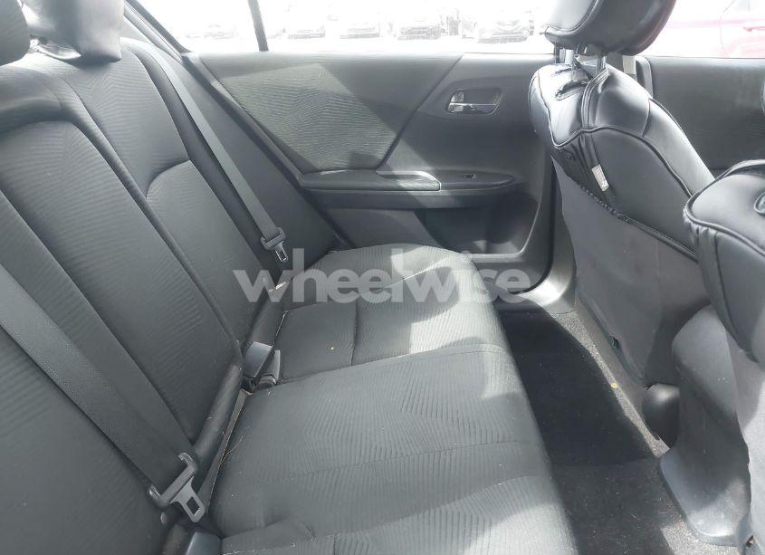 Photo 8 of 2015 Honda Accord LX (VIN 1HGCR2F33FA110495)