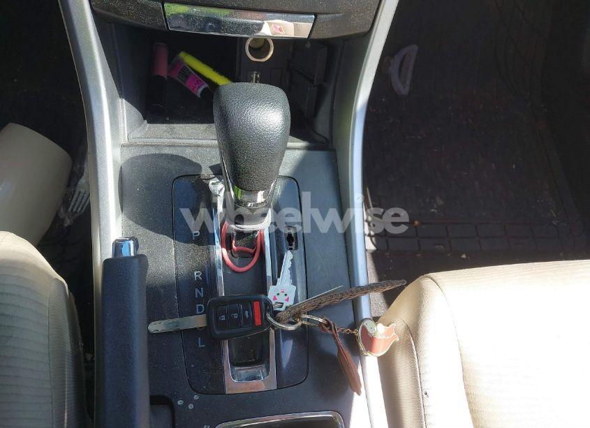 Photo 11 of 2015 Honda Accord LX (VIN 1HGCR2F33FA123893)