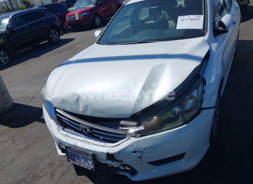 Photo 6 of 2015 Honda Accord LX (VIN 1HGCR2F33FA123893)