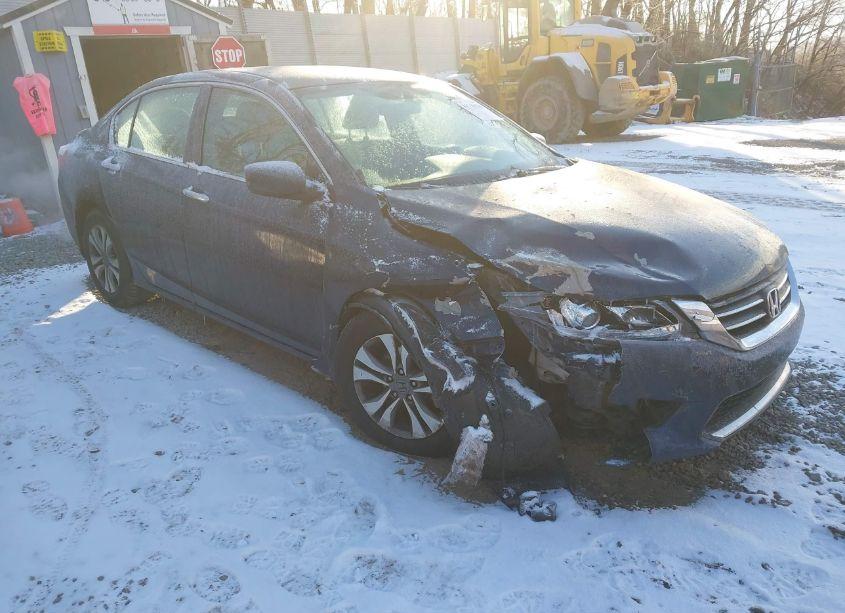 2015 Honda Accord LX (VIN 1HGCR2F33FA136045) main photo