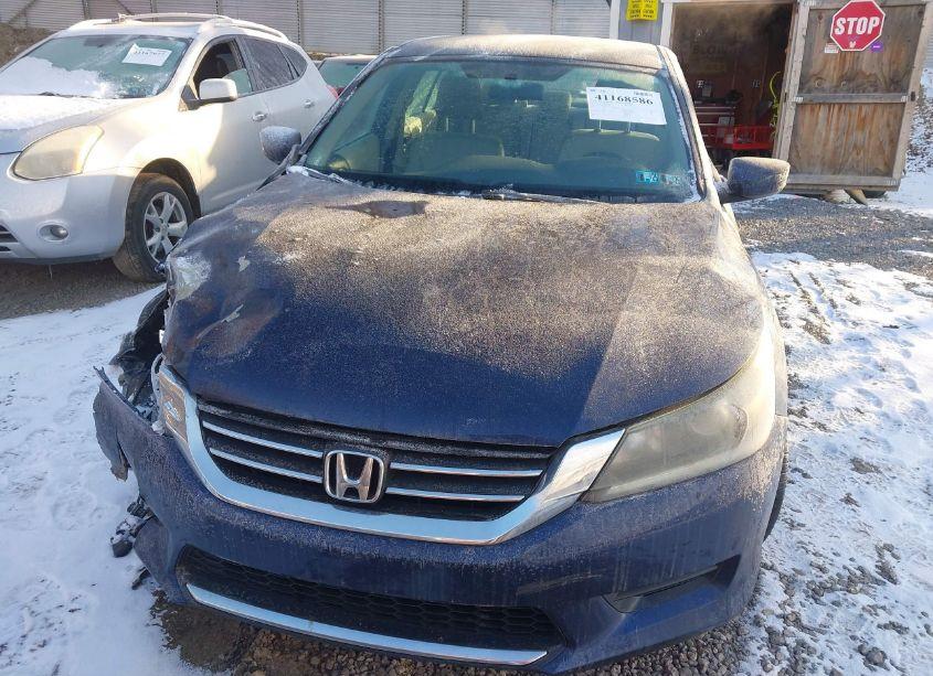 Photo 12 of 2015 Honda Accord LX (VIN 1HGCR2F33FA136045)