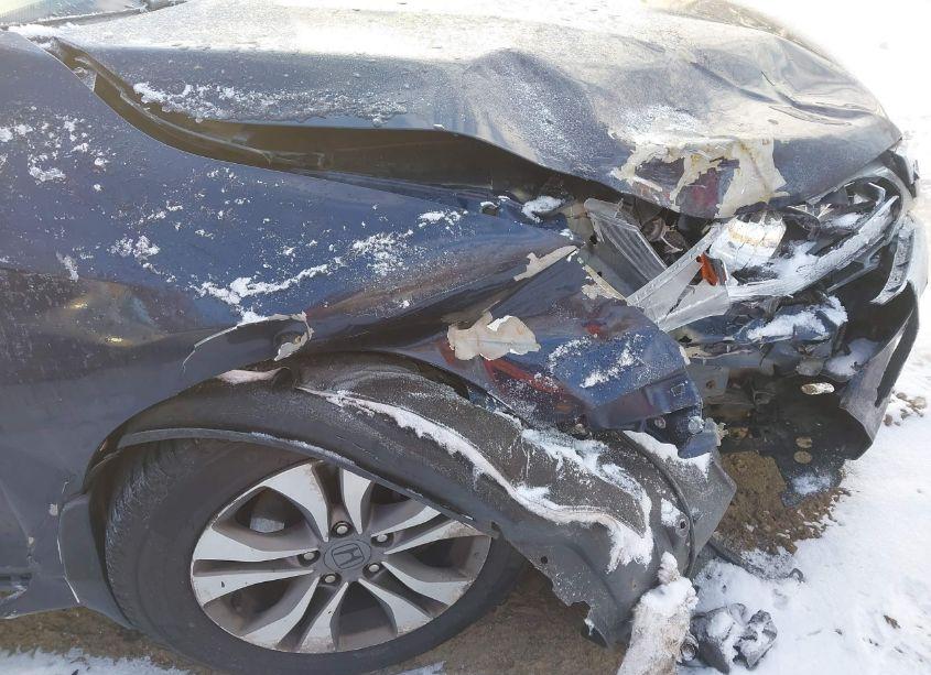 Photo 20 of 2015 Honda Accord LX (VIN 1HGCR2F33FA136045)