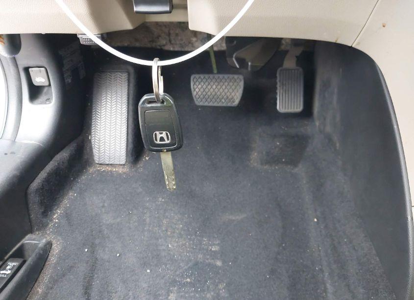 Photo 11 of 2015 Honda Accord LX (VIN 1HGCR2F33FA138636)