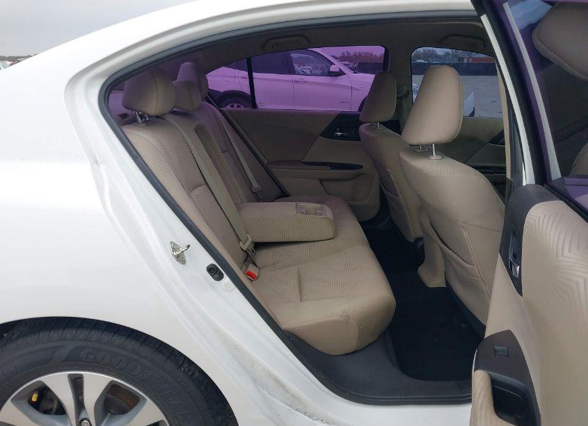 Photo 8 of 2015 Honda Accord LX (VIN 1HGCR2F33FA138636)