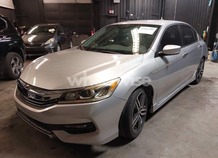 Photo 2 of 2015 Honda Accord LX (VIN 1HGCR2F33FA187383)