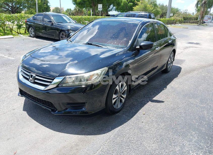 Photo 2 of 2015 Honda Accord LX (VIN 1HGCR2F33FA194124)