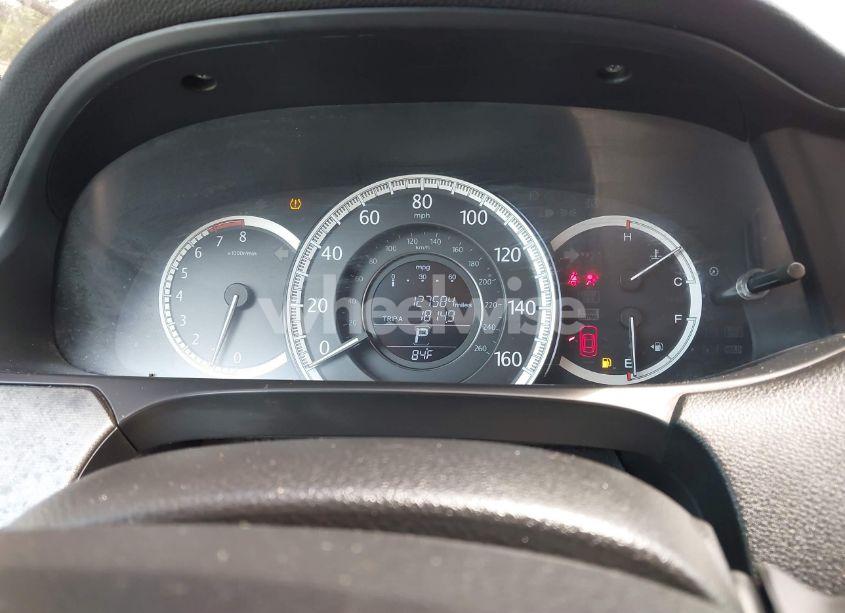 Photo 7 of 2015 Honda Accord LX (VIN 1HGCR2F33FA194124)