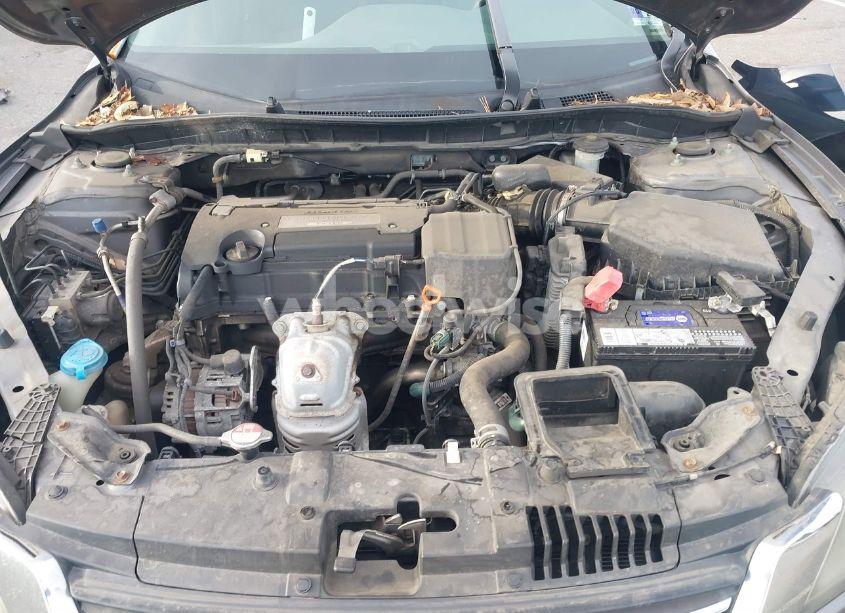 Photo 10 of 2015 Honda Accord LX (VIN 1HGCR2F33FA208510)