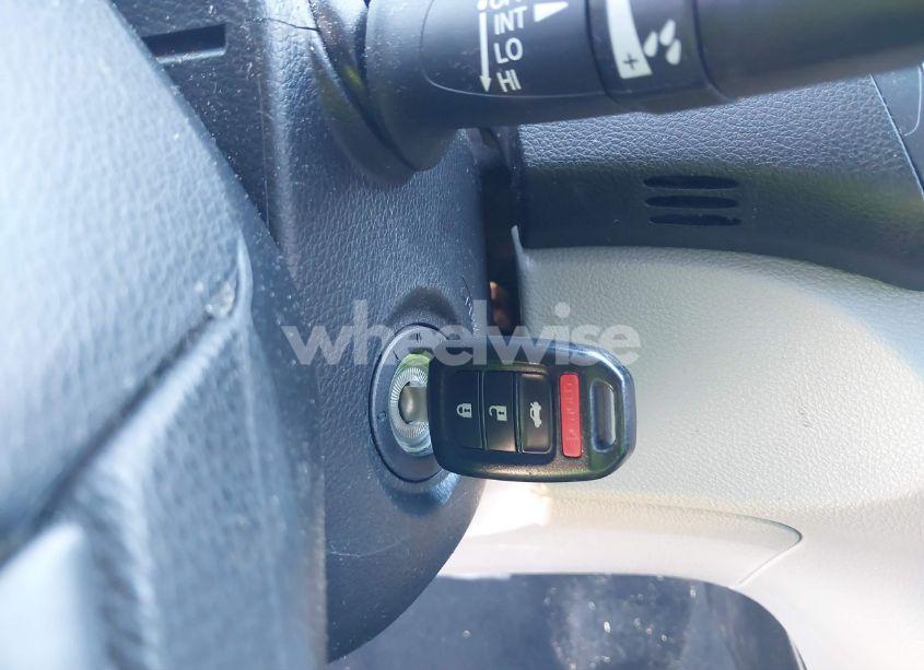Photo 11 of 2015 Honda Accord LX (VIN 1HGCR2F33FA241927)