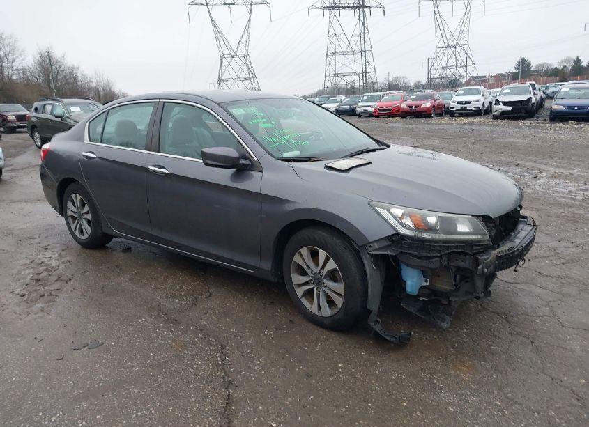 2015 Honda Accord LX (VIN 1HGCR2F33FA261479) main photo