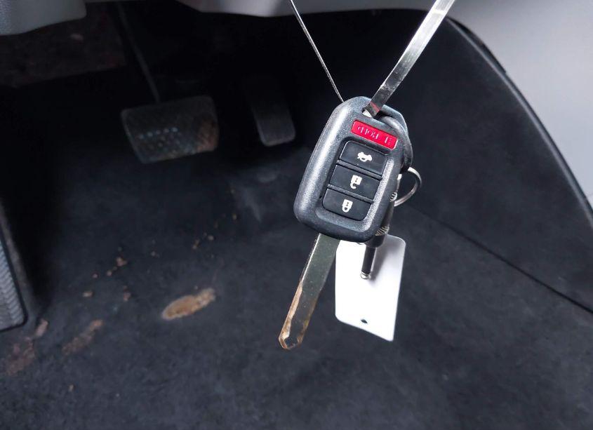 Photo 11 of 2015 Honda Accord LX (VIN 1HGCR2F33FA276421)