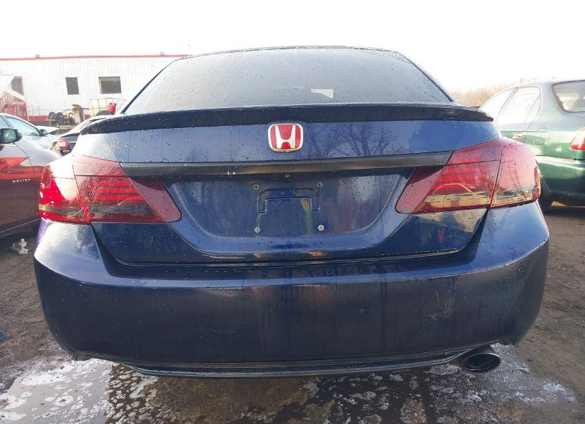 Photo 17 of 2015 Honda Accord LX (VIN 1HGCR2F33FA276421)