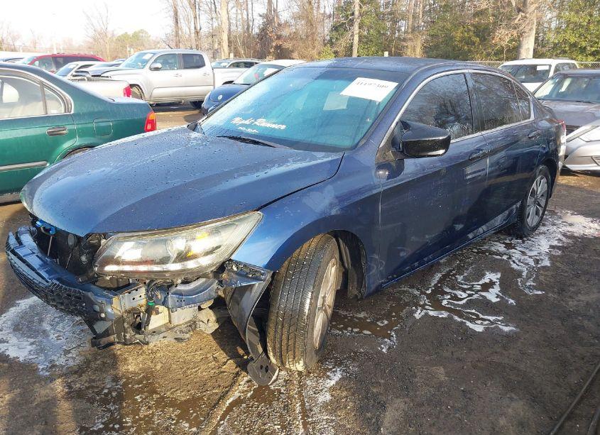 Photo 2 of 2015 Honda Accord LX (VIN 1HGCR2F33FA276421)