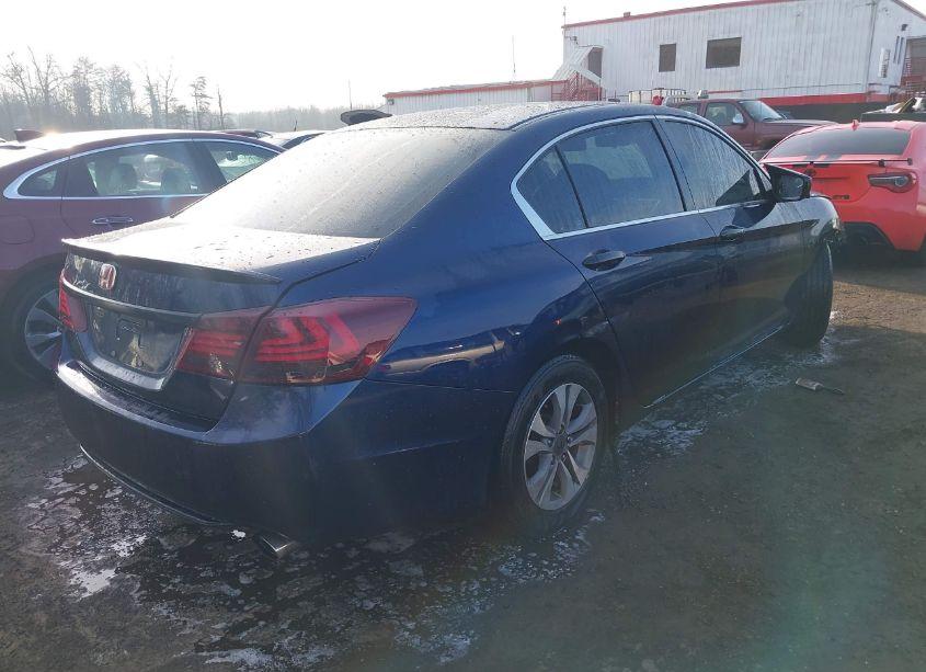 Photo 4 of 2015 Honda Accord LX (VIN 1HGCR2F33FA276421)