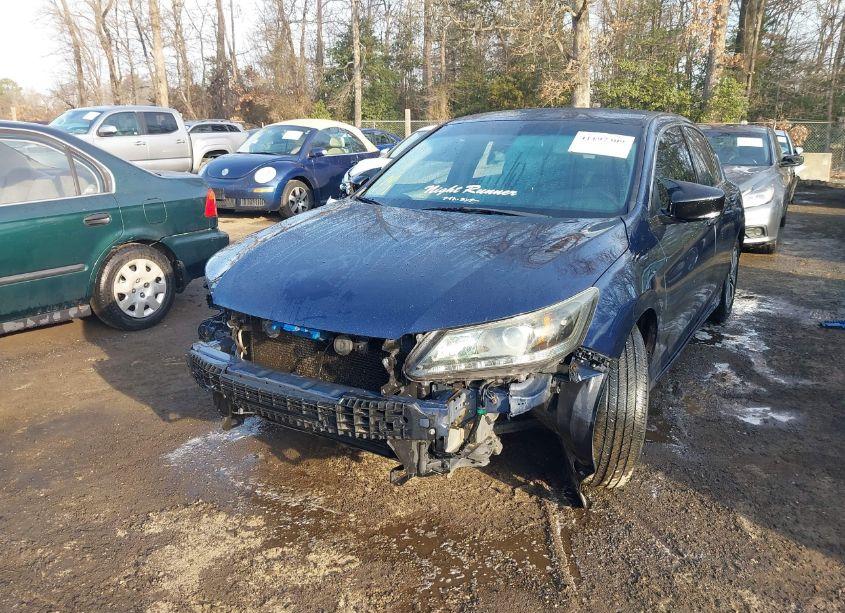 Photo 6 of 2015 Honda Accord LX (VIN 1HGCR2F33FA276421)