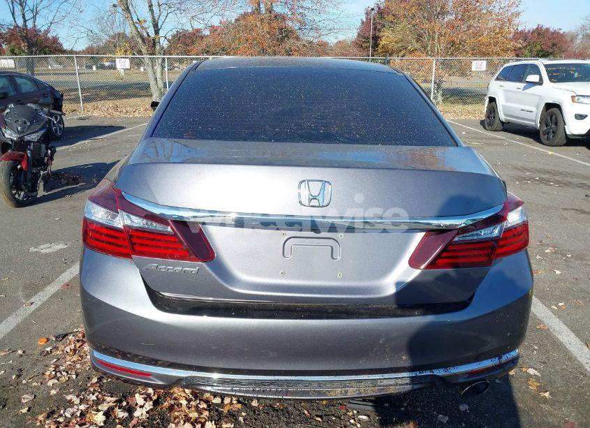 Photo 16 of 2016 Honda Accord LX (VIN 1HGCR2F33GA031006)