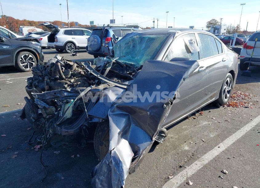 Photo 2 of 2016 Honda Accord LX (VIN 1HGCR2F33GA031006)