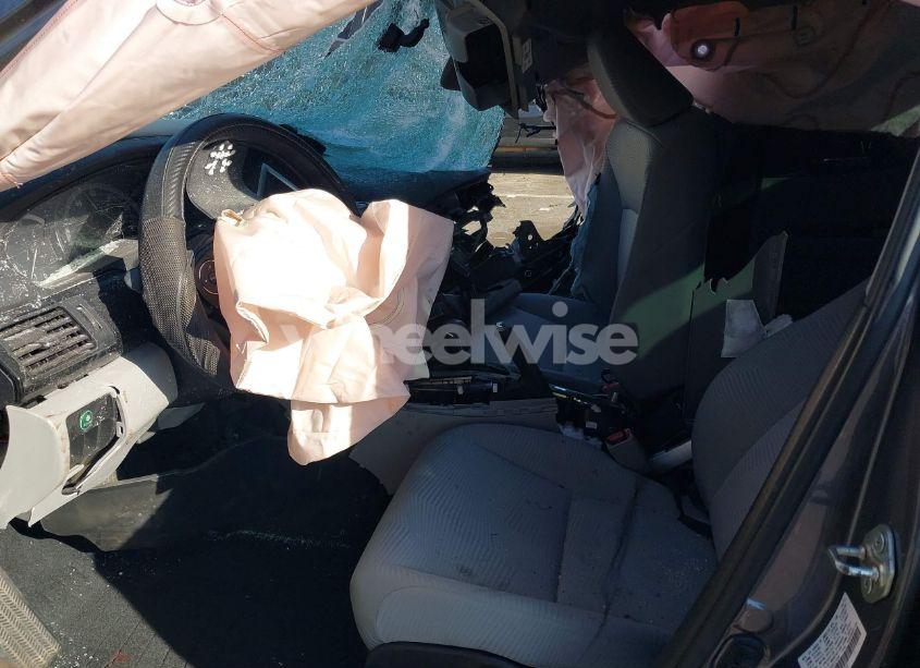 Photo 5 of 2016 Honda Accord LX (VIN 1HGCR2F33GA031006)