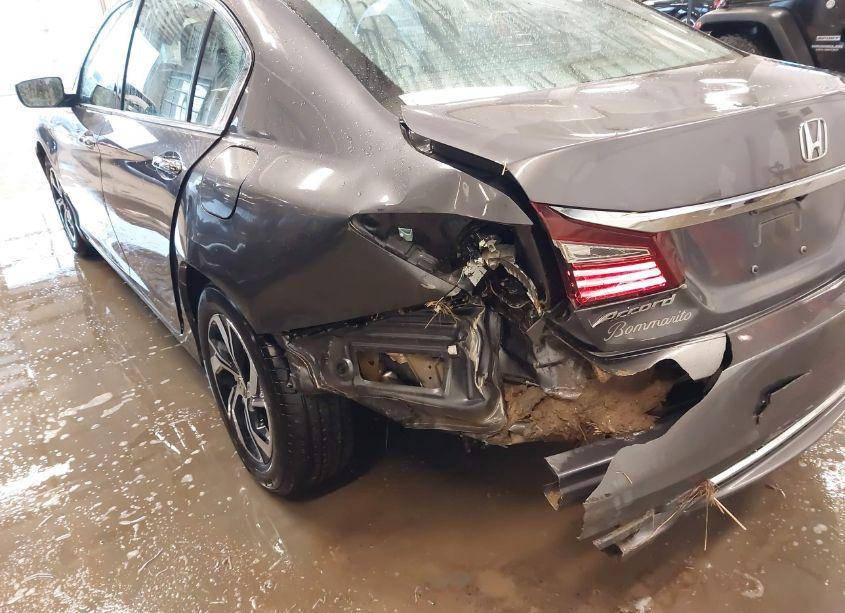Photo 17 of 2016 Honda Accord LX (VIN 1HGCR2F33GA033113)