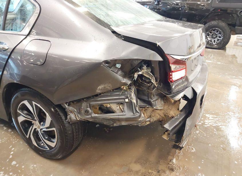 Photo 6 of 2016 Honda Accord LX (VIN 1HGCR2F33GA033113)