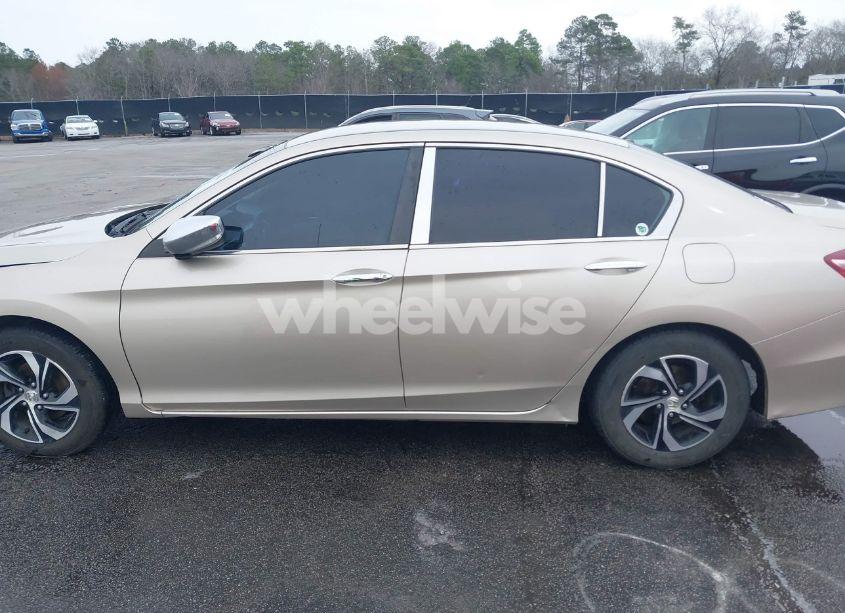 Photo 15 of 2016 Honda Accord LX (VIN 1HGCR2F33GA061719)