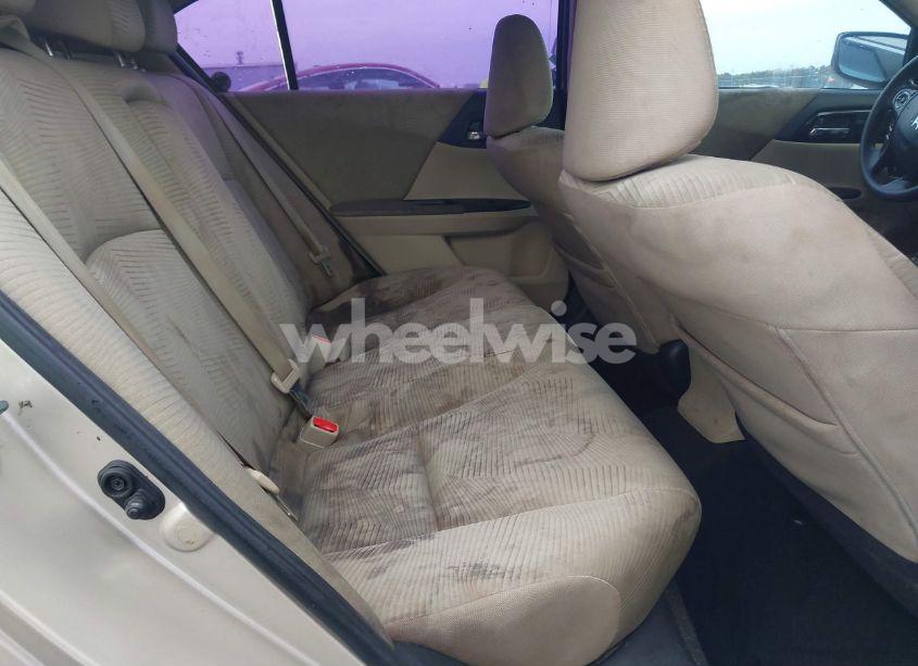 Photo 8 of 2016 Honda Accord LX (VIN 1HGCR2F33GA061719)