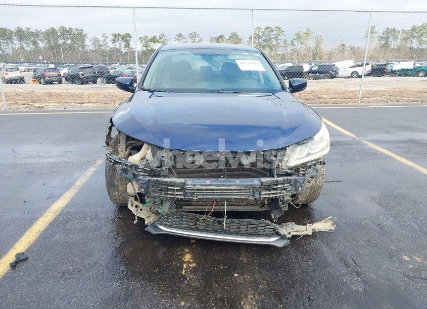 Photo 13 of 2016 Honda Accord LX (VIN 1HGCR2F33GA064734)