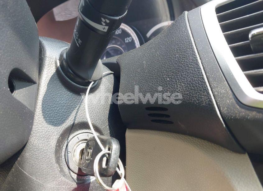 Photo 11 of 2016 Honda Accord LX (VIN 1HGCR2F33GA069951)