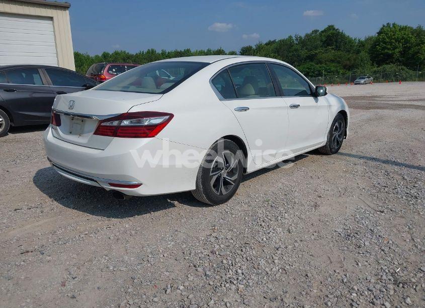 Photo 4 of 2016 Honda Accord LX (VIN 1HGCR2F33GA069951)