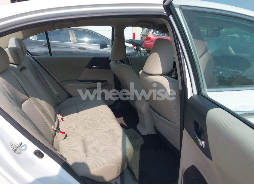 Photo 8 of 2016 Honda Accord LX (VIN 1HGCR2F33GA069951)