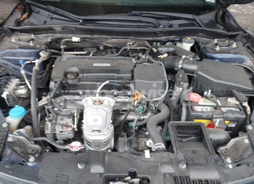 Photo 10 of 2016 Honda Accord LX (VIN 1HGCR2F33GA098480)