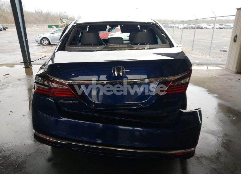 Photo 16 of 2016 Honda Accord LX (VIN 1HGCR2F33GA098480)