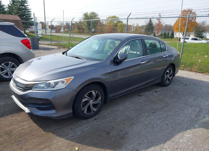 Photo 2 of 2016 Honda Accord LX (VIN 1HGCR2F33GA100132)