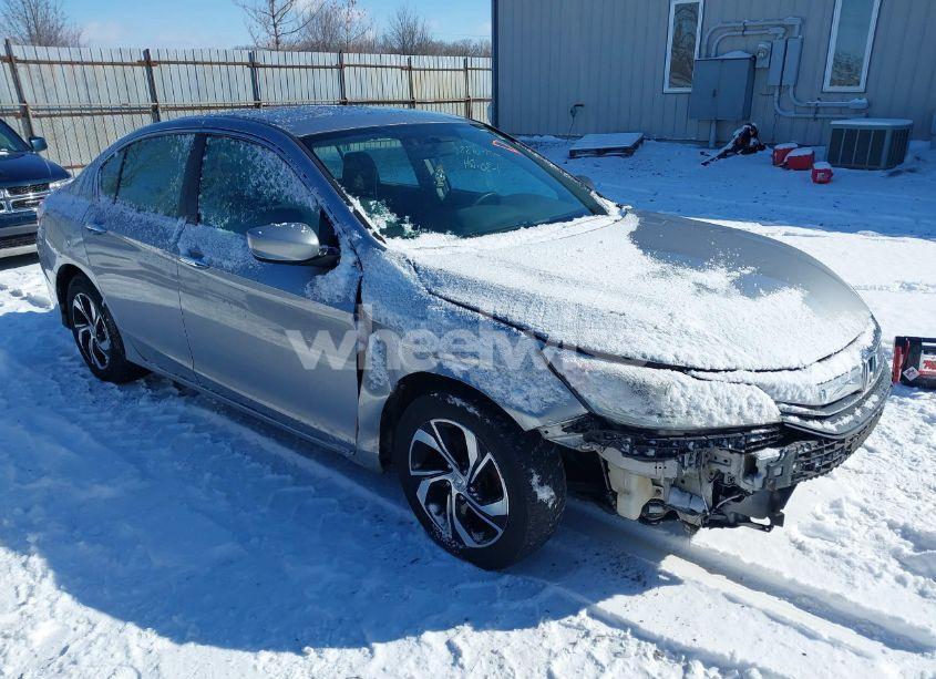 2016 Honda Accord LX (VIN 1HGCR2F33GA112345) main photo
