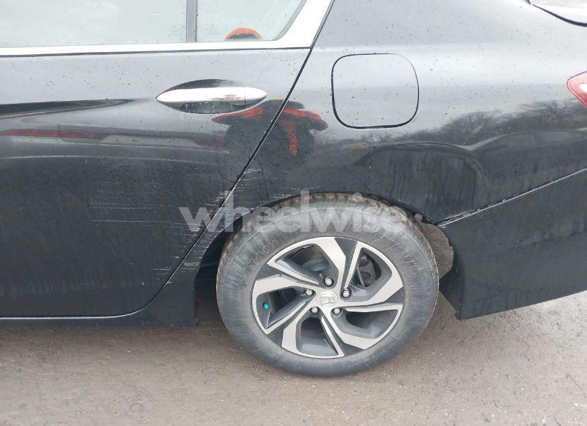 Photo 17 of 2016 Honda Accord LX (VIN 1HGCR2F33GA129145)