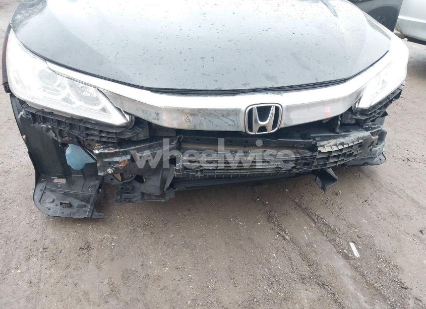 Photo 6 of 2016 Honda Accord LX (VIN 1HGCR2F33GA129145)