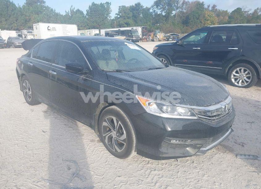 2016 Honda Accord LX (VIN 1HGCR2F33GA131302) main photo