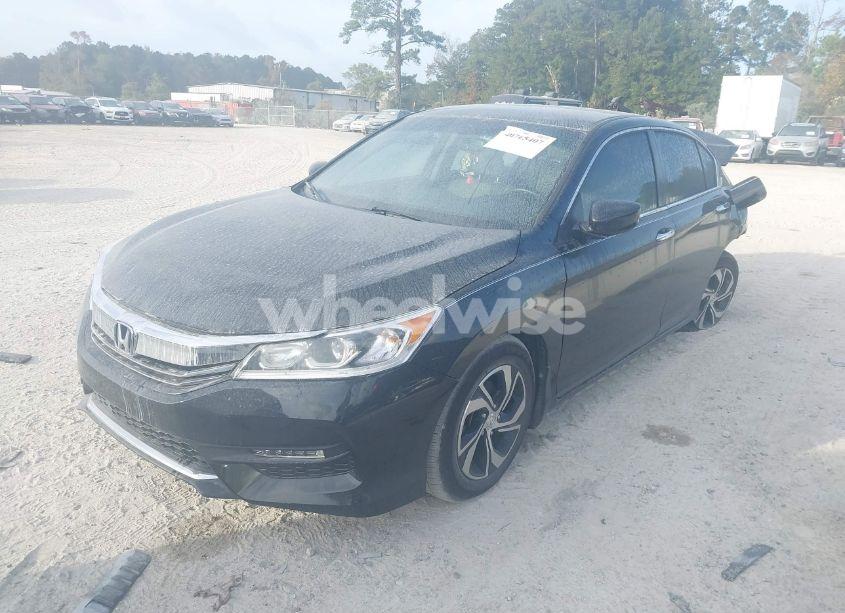 Photo 2 of 2016 Honda Accord LX (VIN 1HGCR2F33GA131302)